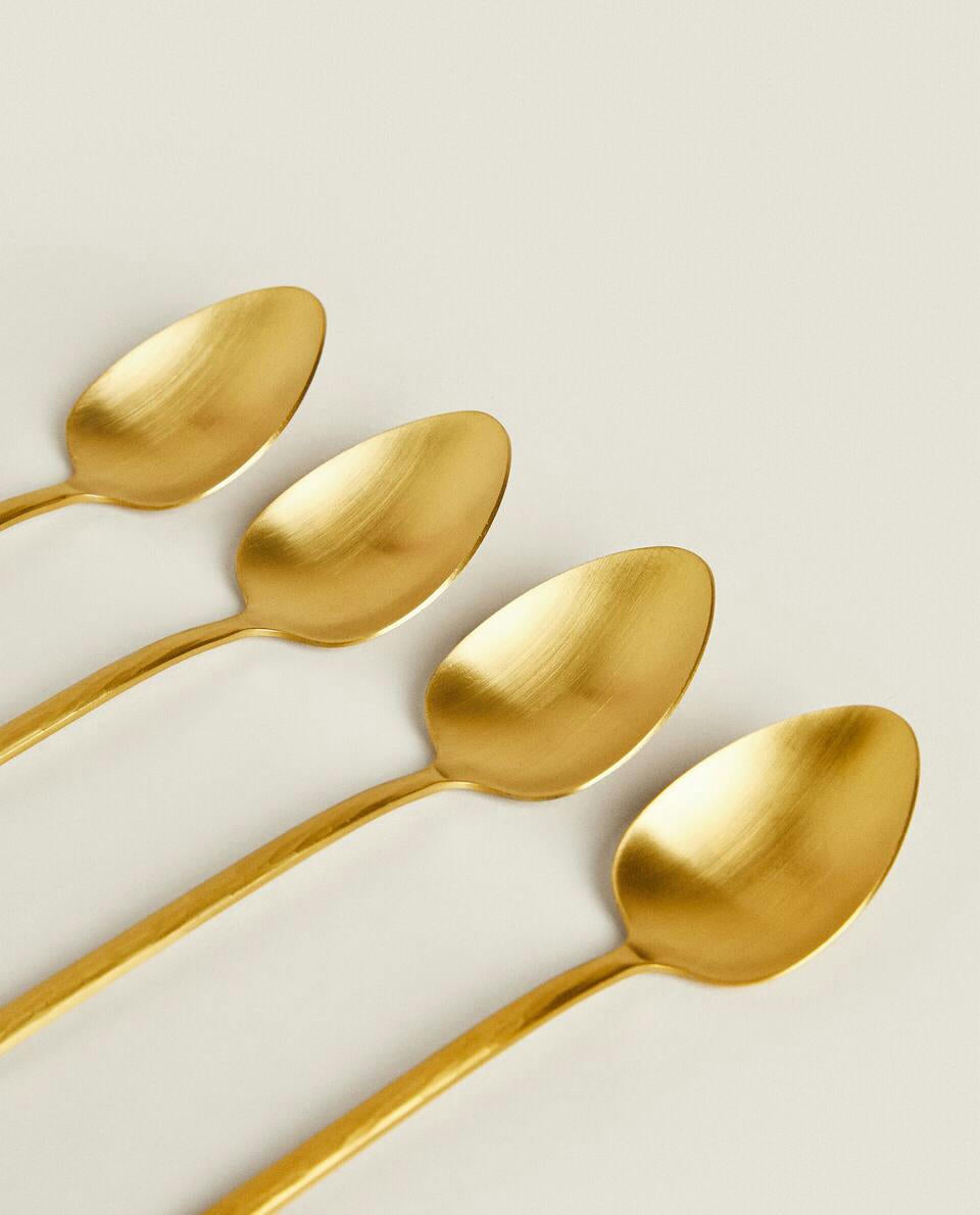BOX OF 4 SPOONS WITH HAMMERED HANDLE