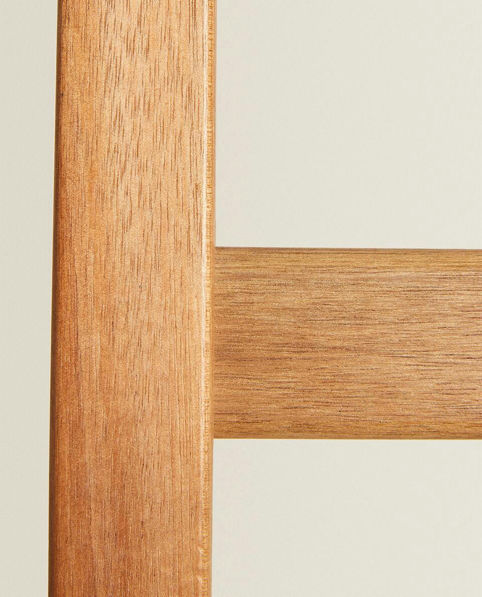 ACACIA TOWEL RACK